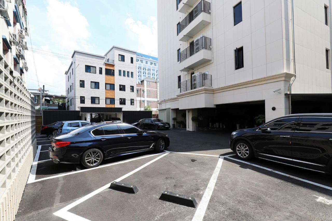 Chuncheon Hotel Bentley Exterior foto