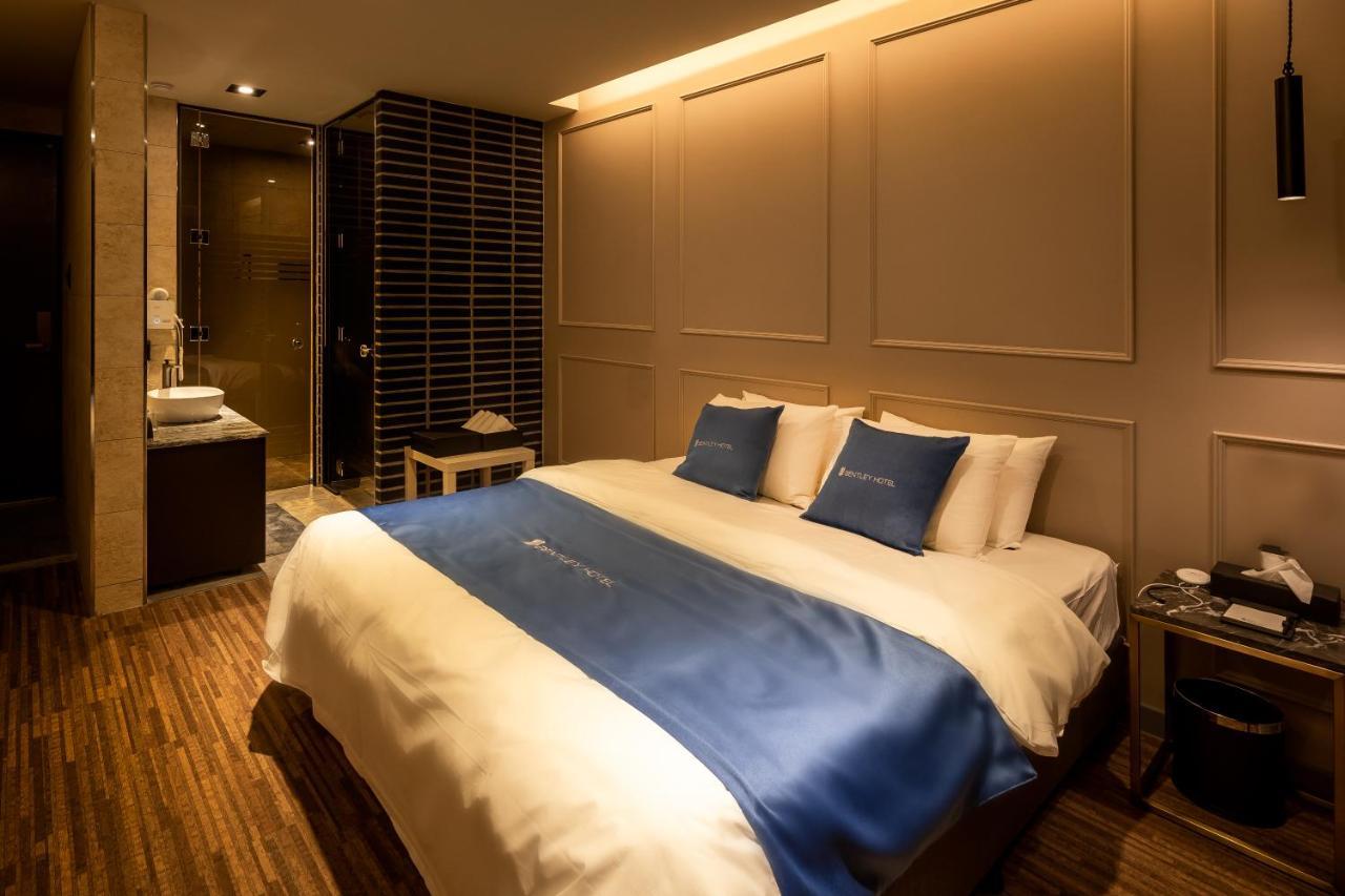 Chuncheon Hotel Bentley Exterior foto