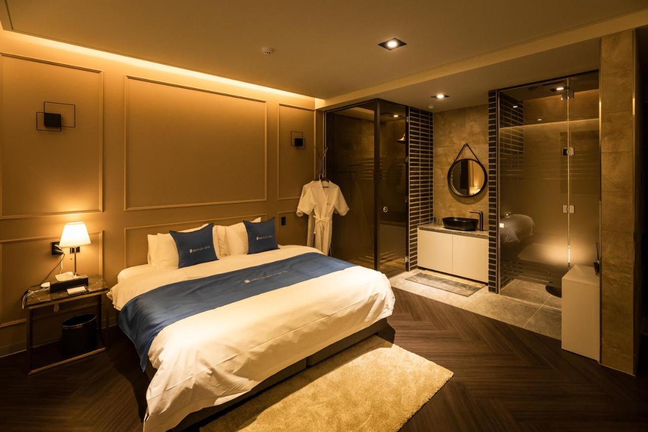 Chuncheon Hotel Bentley Exterior foto